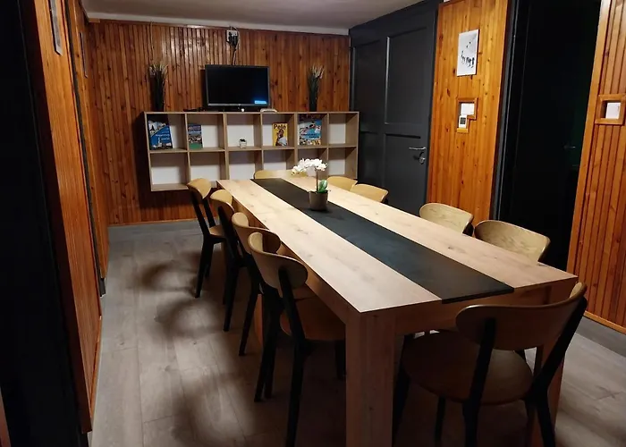 Matrai5vendeghaz Daire